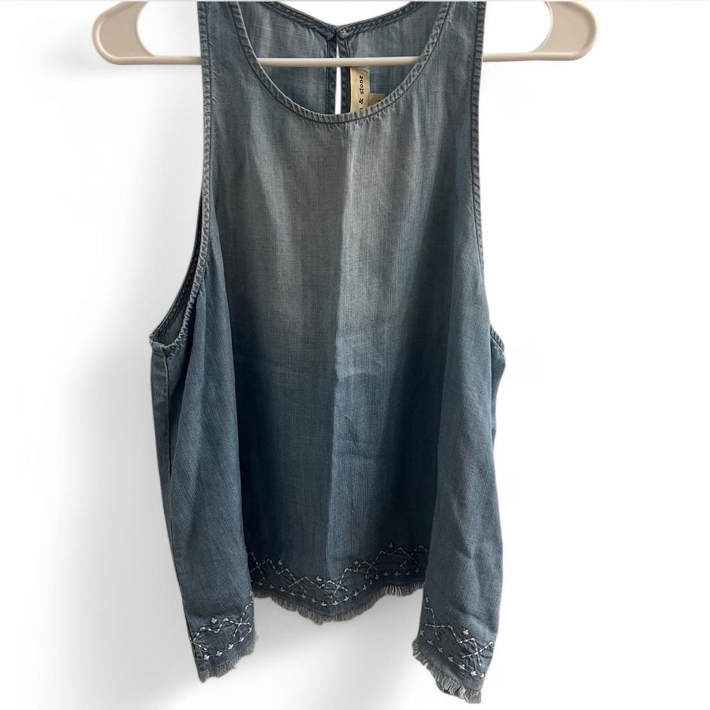 💥SALE! Anthropologie Cloth & Stone Blue Embroidered Tank Top